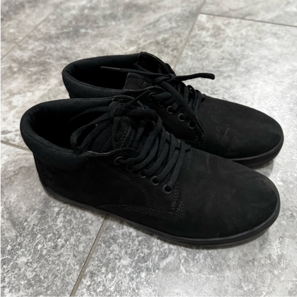 Timberland black suede shoes